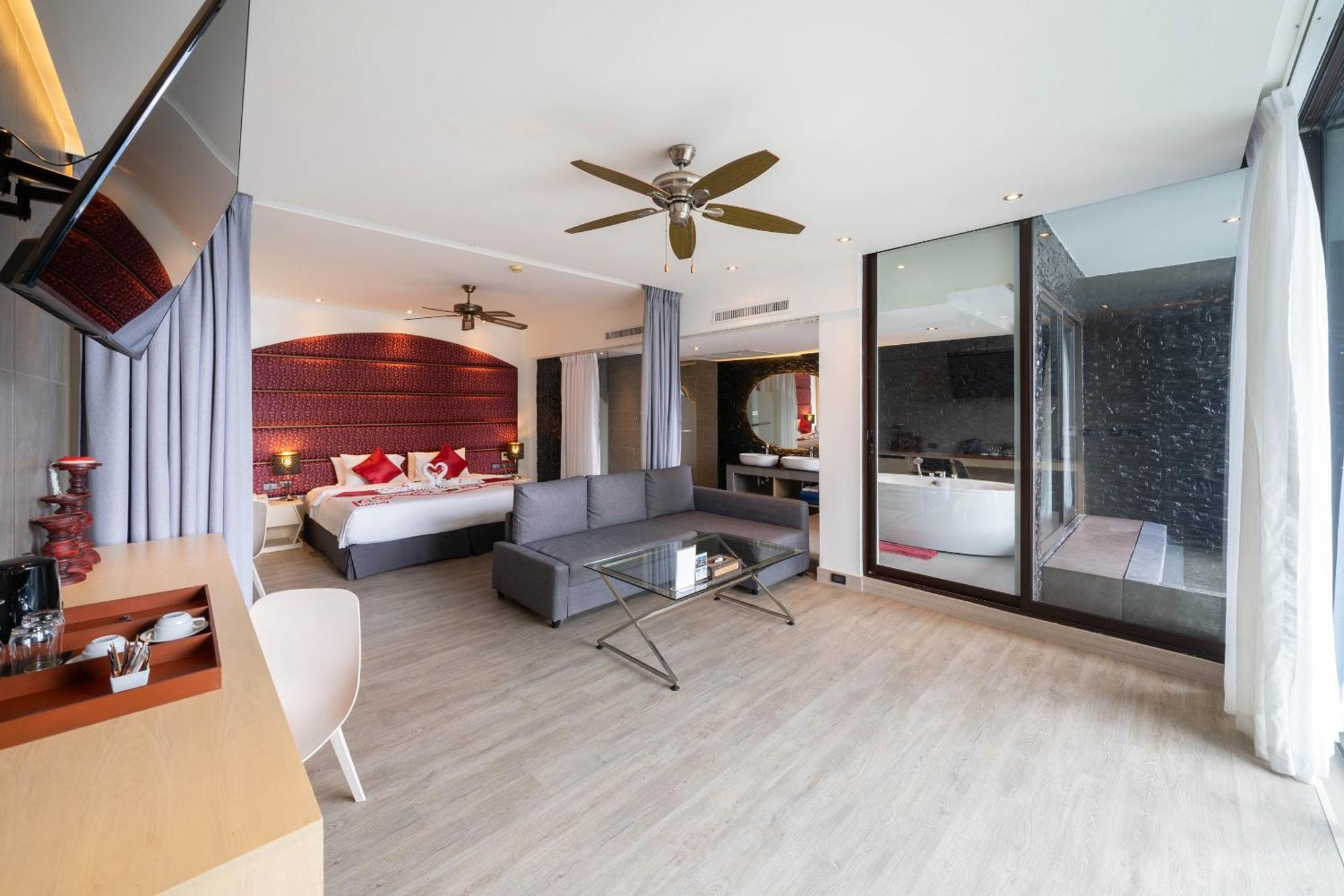 Indochine Resort And Villas - Sha Extra Plus Patong Exterior foto Suite