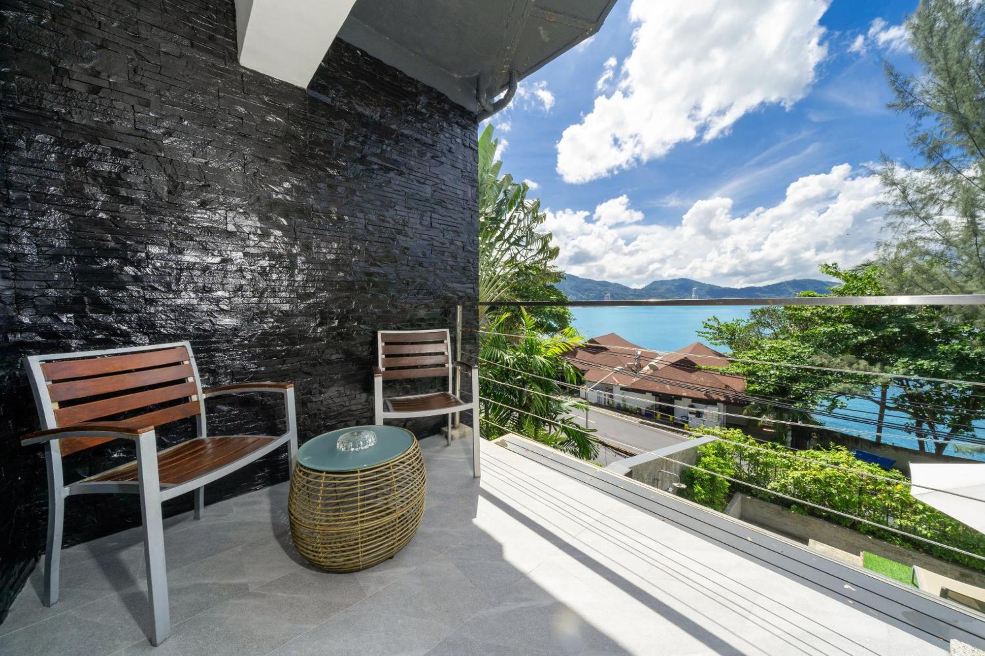 Indochine Resort And Villas - Sha Extra Plus Patong Exterior foto View from the balcony of a suite at the resort