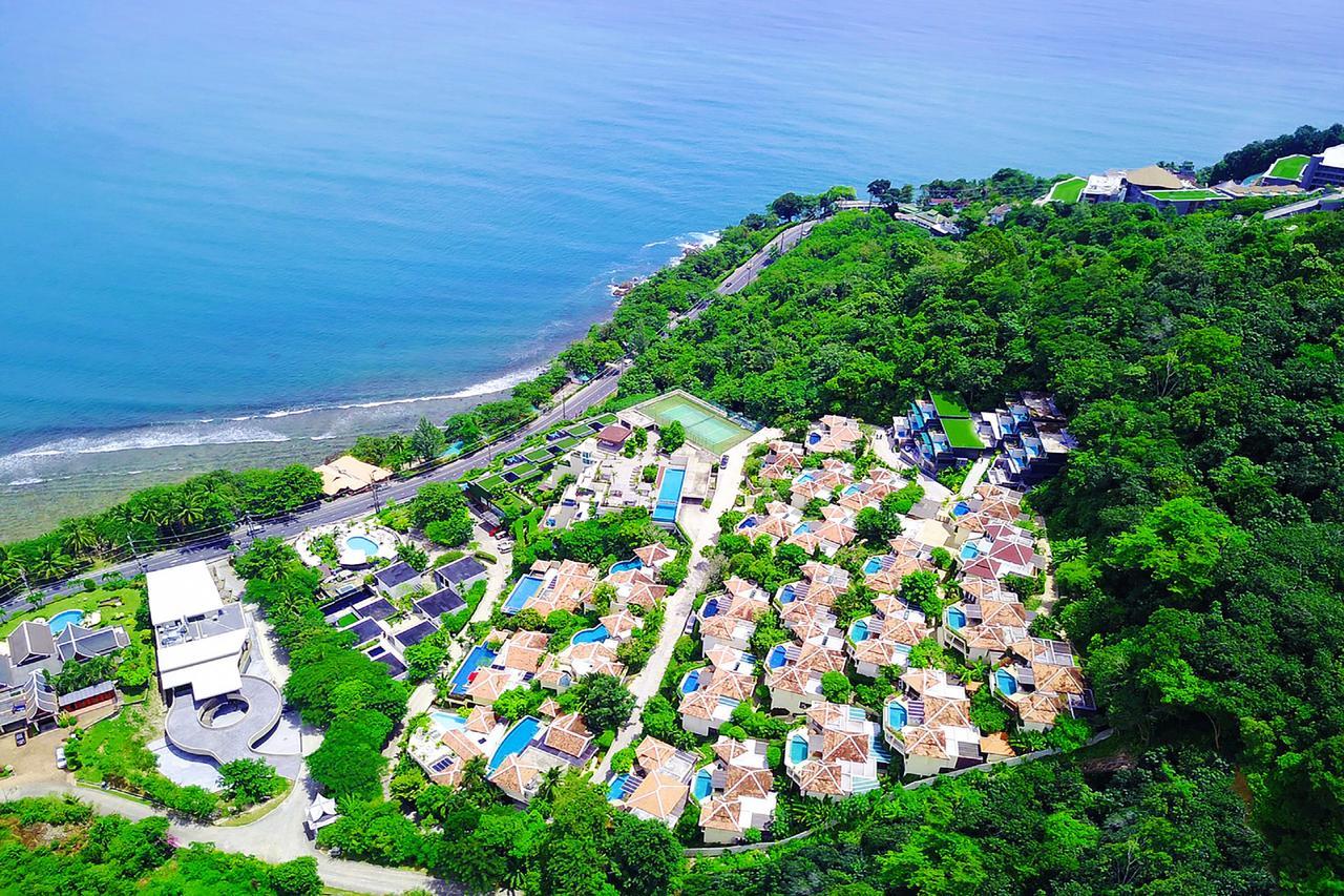 Indochine Resort And Villas - Sha Extra Plus Patong Exterior foto Aerial view of the resort